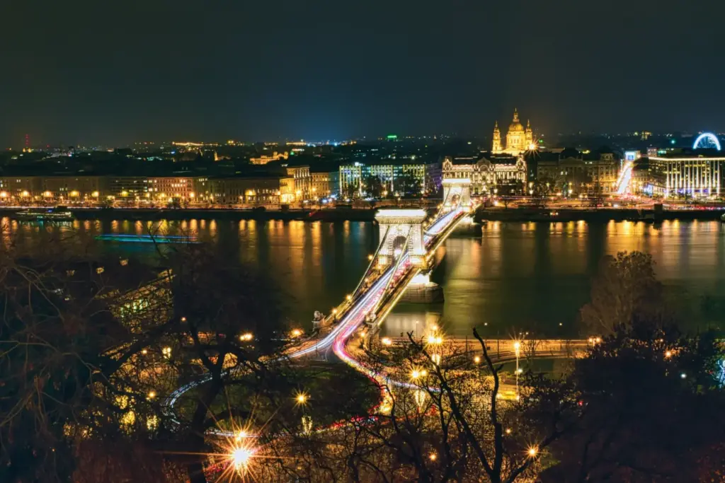 Budapest látkép este